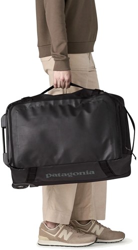 Patagonia Black Hole Wheeled Duffel 40L - Black w/Black