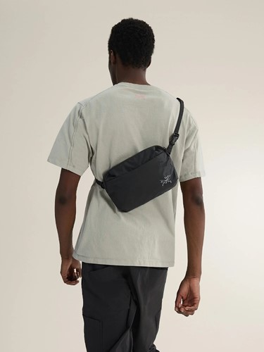 Arc'teryx Heliad Crossbody - Black